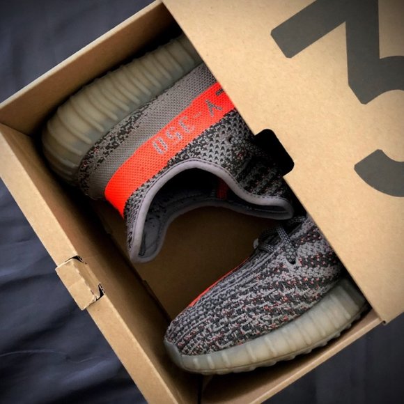 YEEZY BOOST 350 グレー/オレンジ m_610df28888cce3d3b4cb9fc5.jpeg